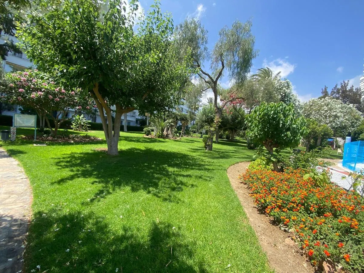 Apartamento Cris House, Arroyo De La Miel Benalmádena 0*,  España